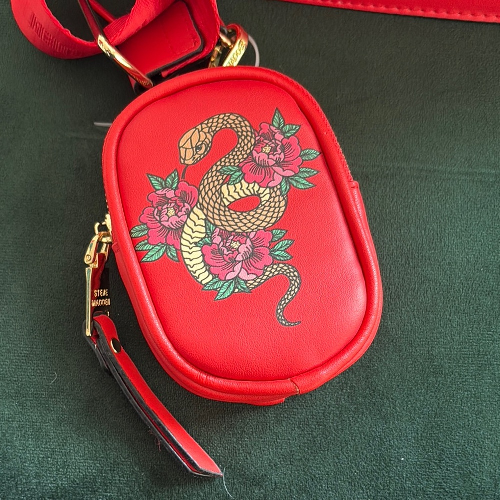 *RARE* Steve Madden Red Bevelyn Purse Lunar New Year Year of the Snake - Picture 9 of 15